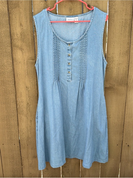 The vermont country store Dresses & Skirts - Vintage Women’s The Vermont Country Store Denim Sleeveless Dress Size Large